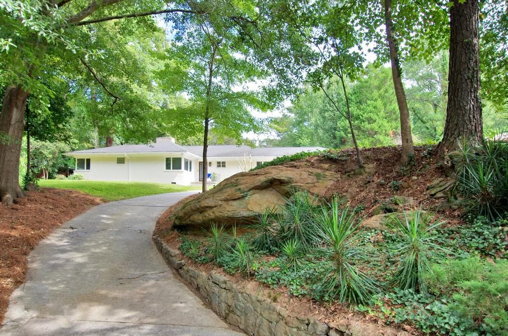 3 bedroom, 3 bathroom, 1,896 sq ft single family residence sold at 1905 Wellbourne Drive, Atlanta, GA 30324