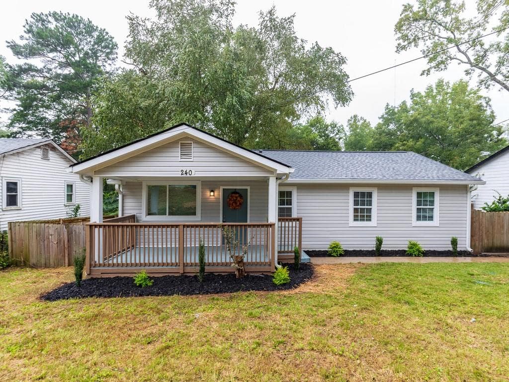 3 bedroom, 2 bathroom, 1,110 sq ft single family residence sold at 240 Tiger Flowers Circle, Atlanta, GA 30314