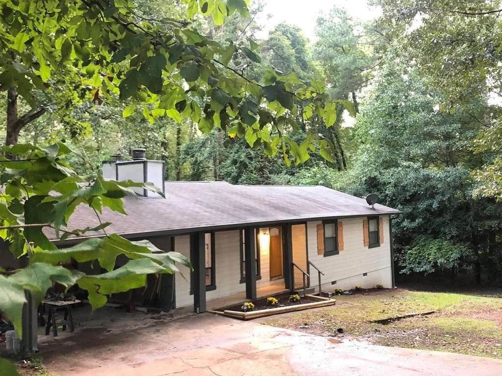2906 Glenhaven Court, Conyers, GA 30094 — most recent listing photo
