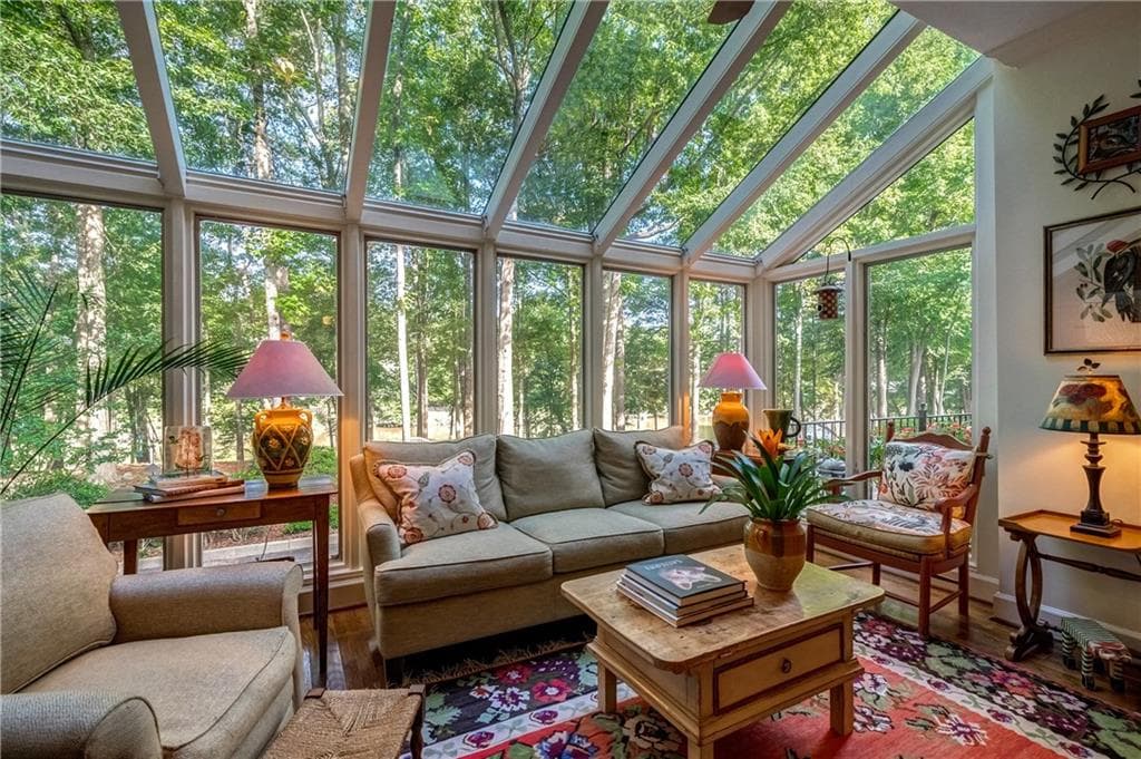 4 bedroom, 4 bathroom, 3,334 sq ft townhouse sold at 4456 Paces Battle, Atlanta, GA 30327