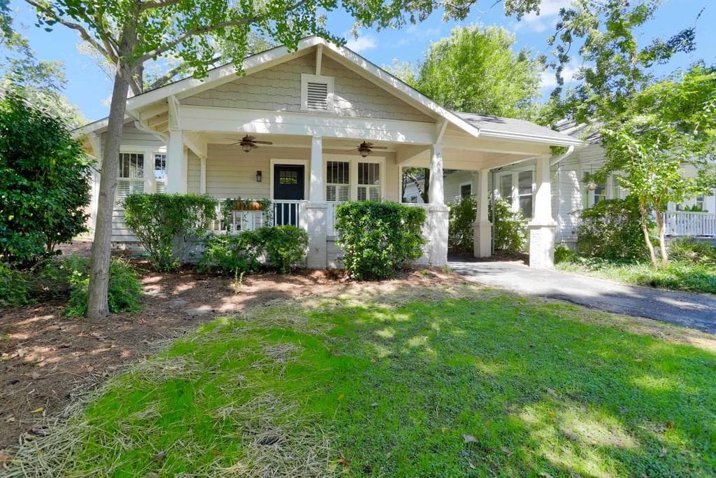 3 bedroom, 3 bathroom, 1,856 sq ft single family residence sold at 948 Highland Terrace, Atlanta, GA 30306