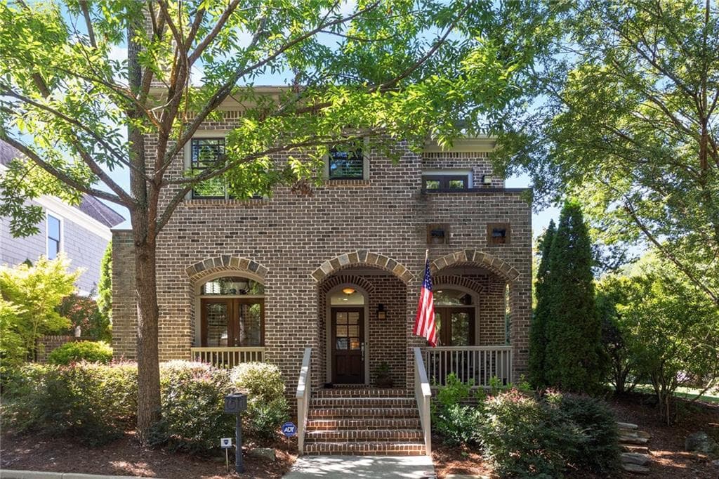 3 bedroom, 4 bathroom, 2,513 sq ft single family residence sold at 389 Sutherland Place, Atlanta, GA 30307