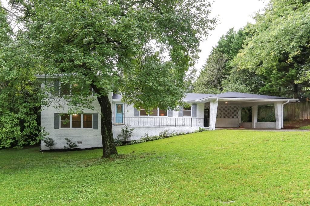 4 bedroom, 2 bathroom, 1,979 sq ft single family residence sold at 1050 Merritt Road, Marietta, GA 30062