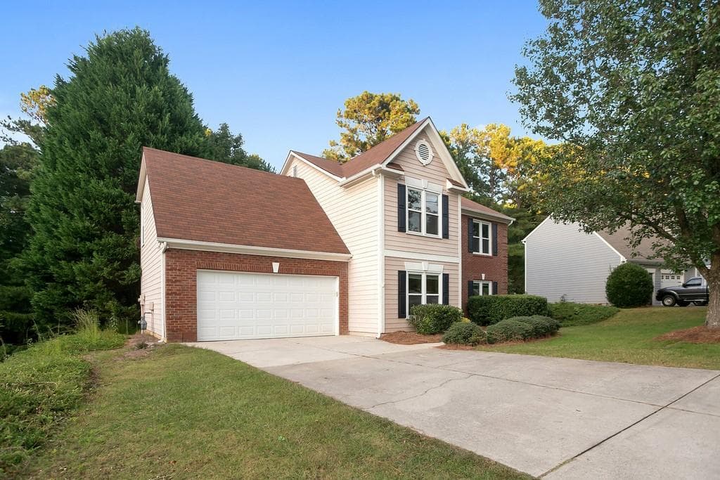 519 Huntgate Road, Woodstock, GA 30189 — most recent listing photo