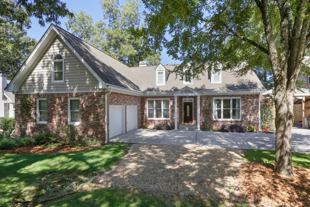 4 bedroom, 5 bathroom, 3,514 sq ft single family residence sold at 2721 Log Cabin Drive, Atlanta, GA 30339