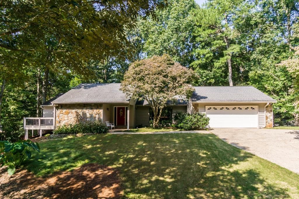 255 Watergate Drive, Roswell, GA 30076 — most recent listing photo