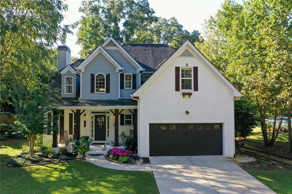 4 bedroom, 3 bathroom, 2,511 sq ft single family residence sold at 105 Carison Court, Canton, GA 30115