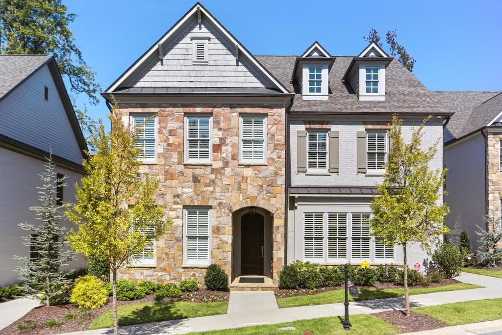 240 Chastain Park Drive, Atlanta, GA 30342 — most recent listing photo