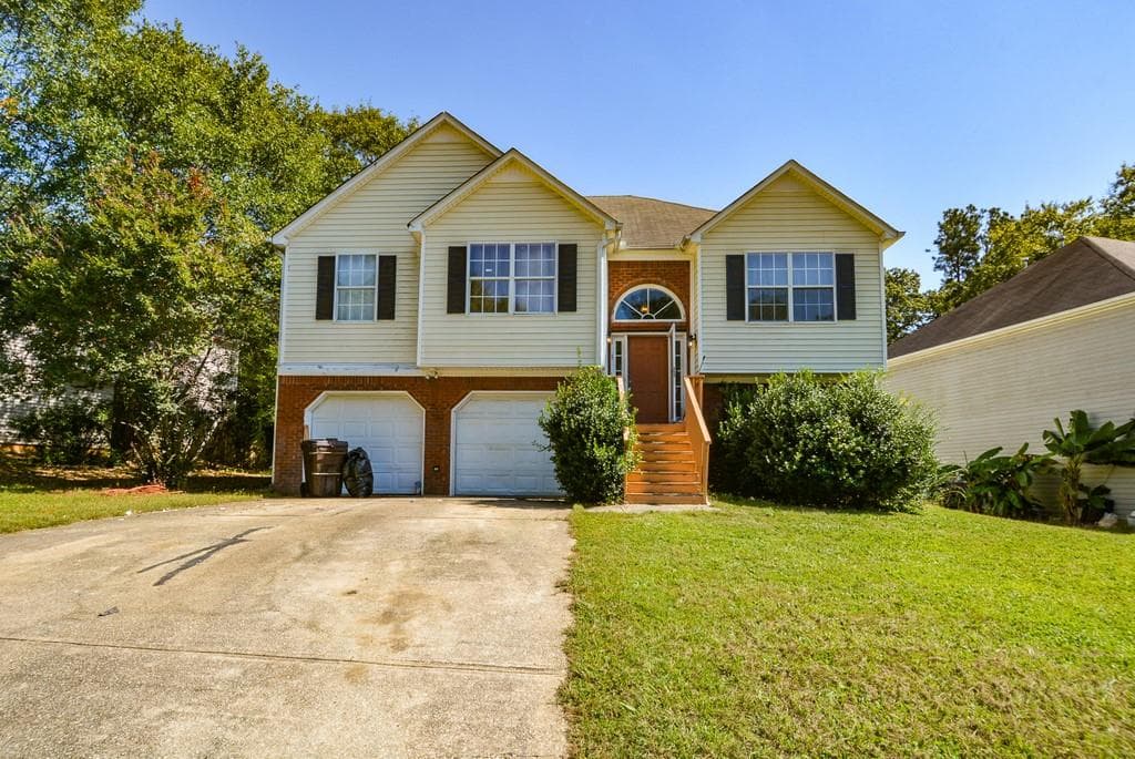 6 bedroom, 3 bathroom, 2,053 sq ft single family residence sold at 4052 Mistymorn Lane, Powder Springs, GA 30127