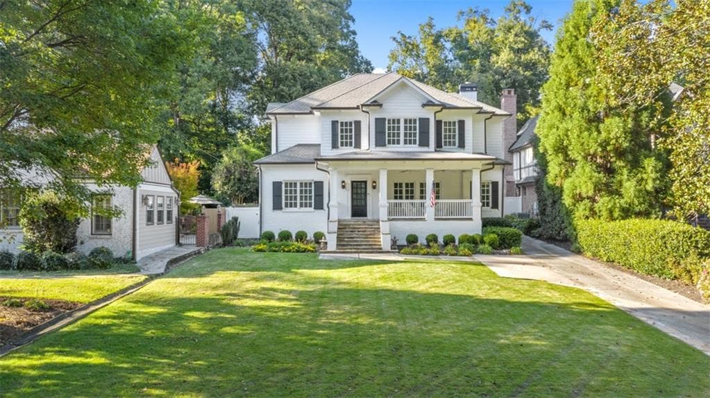 5 bedroom, 5 bathroom, 4,554 sq ft single family residence sold at 728 E Paces Ferry Road, Atlanta, GA 30305