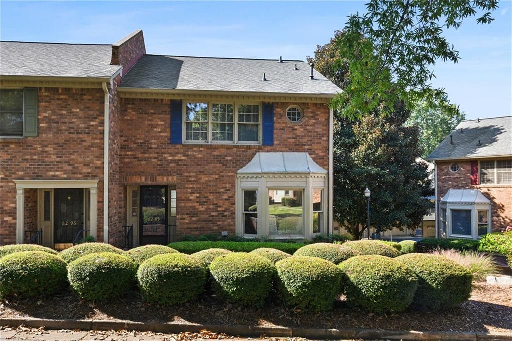 6285 Windsor Trace Drive, Peachtree Corners, GA 30092 — most recent listing photo