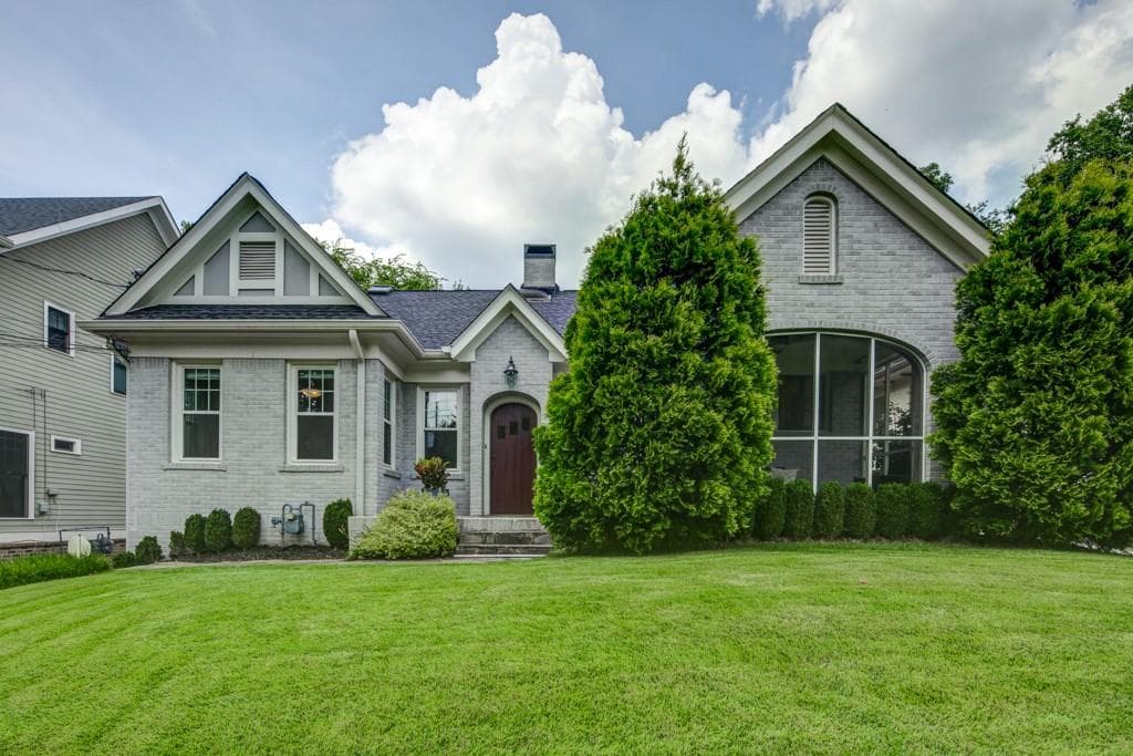 3 bedroom, 3 bathroom, 2,304 sq ft single family residence sold at 632 Yorkshire Road, Atlanta, GA 30306