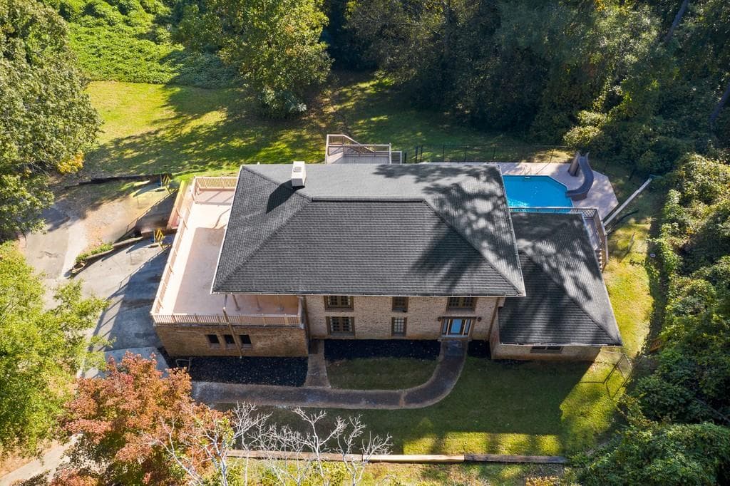 3 bedroom, 4 bathroom, 3,251 sq ft single family residence sold at 2107 Rockmart Road, Rome, GA 30161