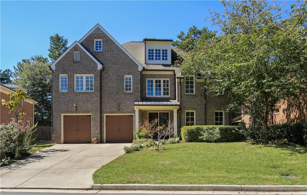 4 bedroom, 6 bathroom, 4,708 sq ft single family residence sold at 605 Darlington Commons Court, Atlanta, GA 30305
