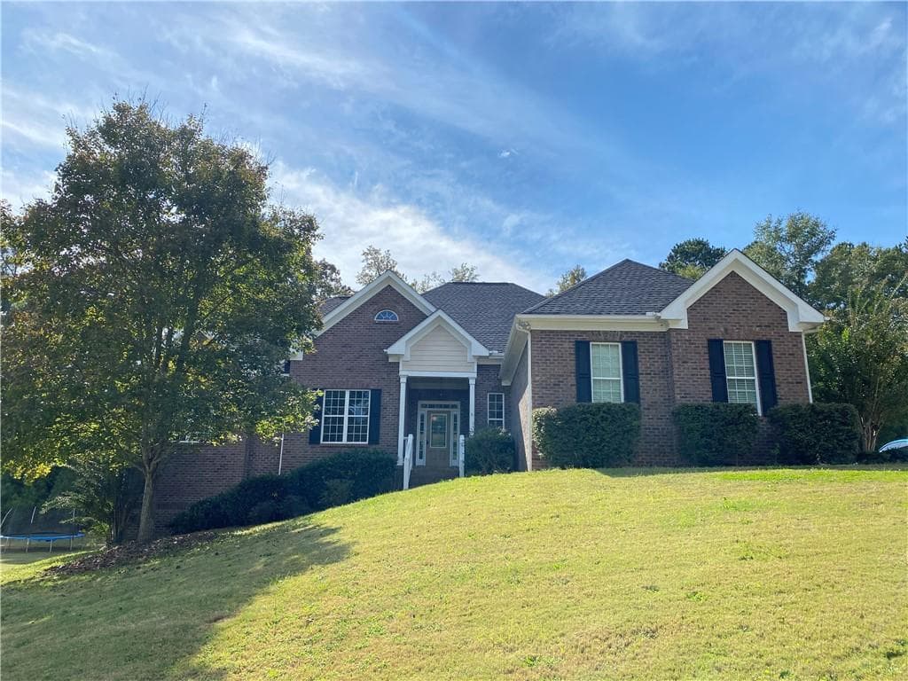 1405 Alcovy Ridge Crossing, Loganville, GA 30052 — most recent listing photo