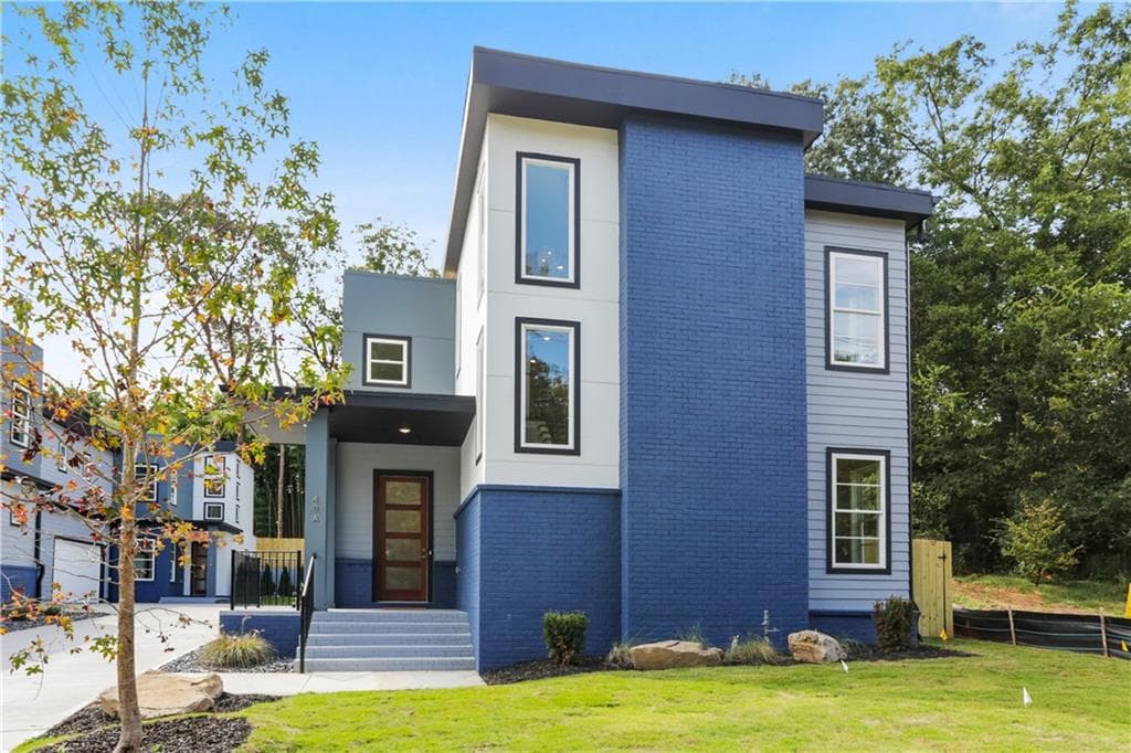 4 bedroom, 3 bathroom, 2,314 sq ft townhouse sold at 48 Walthall Street A, Atlanta, GA 30307
