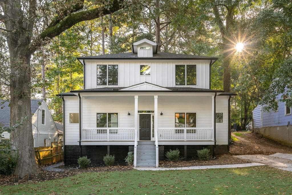 4 bedroom, 5 bathroom, 2,750 sq ft single family residence sold at 1022 S Candler Street, Decatur, GA 30030