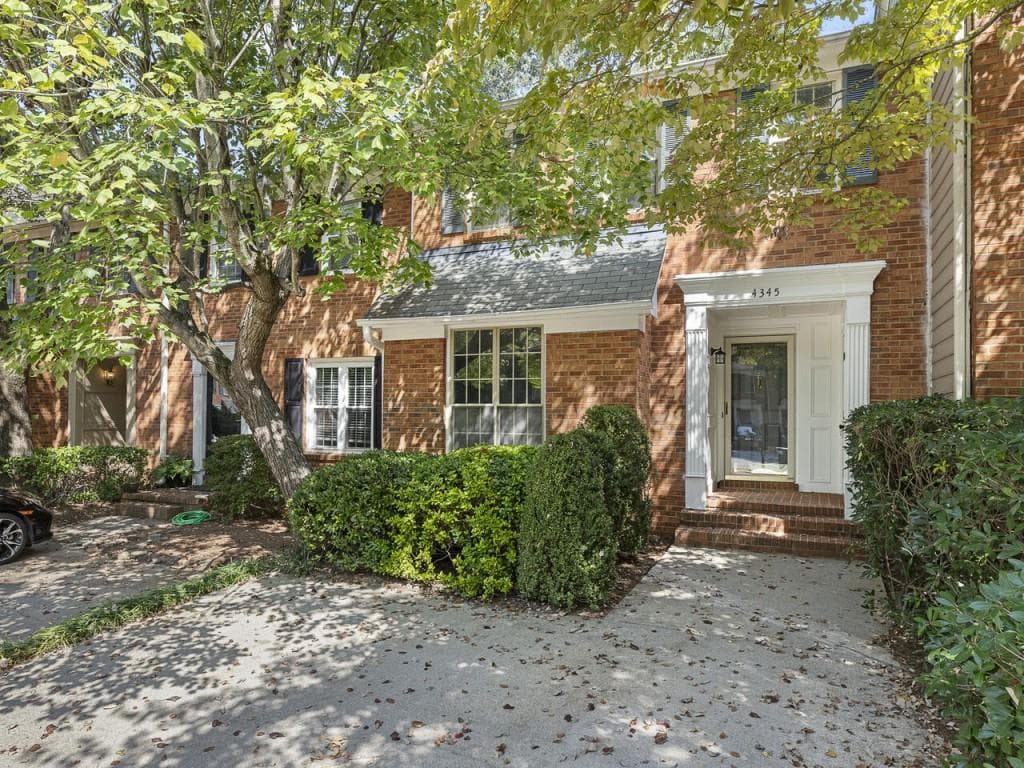 4345 Ivy Glen Court, Smyrna, GA 30082 — most recent listing photo