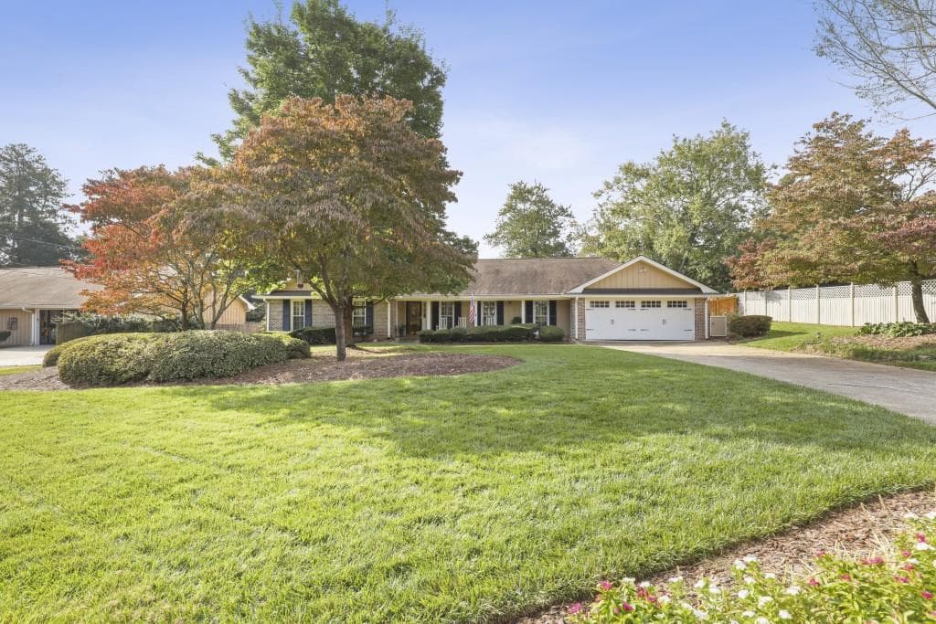 215 Bent Grass Drive, Roswell, GA 30076 — most recent listing photo