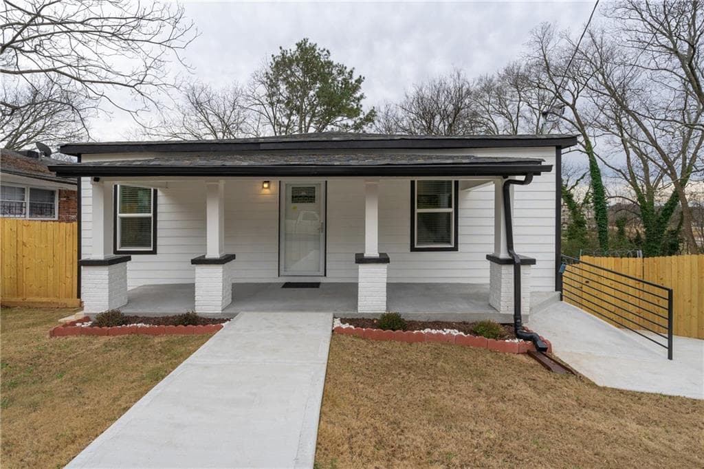 3 bedroom, 2 bathroom, 1,680 sq ft single family residence sold at 70 Meldon Avenue, Atlanta, GA 30315