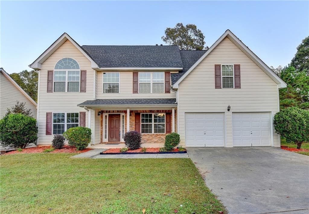 4 bedroom, 3 bathroom, 2,696 sq ft single family residence sold at 117 River Pass Court, Dacula, GA 30019