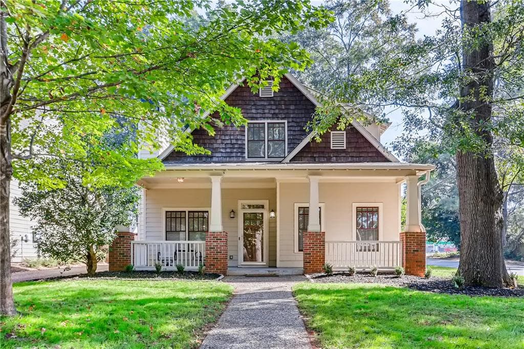 4 bedroom, 3 bathroom, 2,000 sq ft single family residence sold at 426 Morgan Place, Atlanta, GA 30317