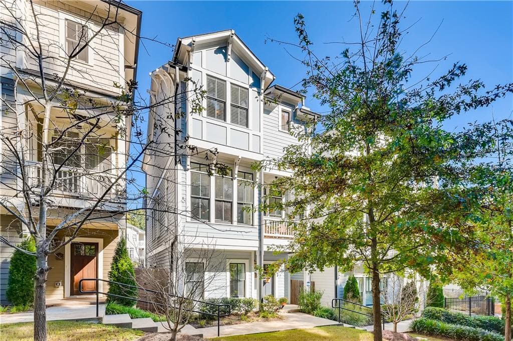 3 bedroom, 4 bathroom, 2,000 sq ft single family residence sold at 2858 Haven Lane, Decatur, GA 30030