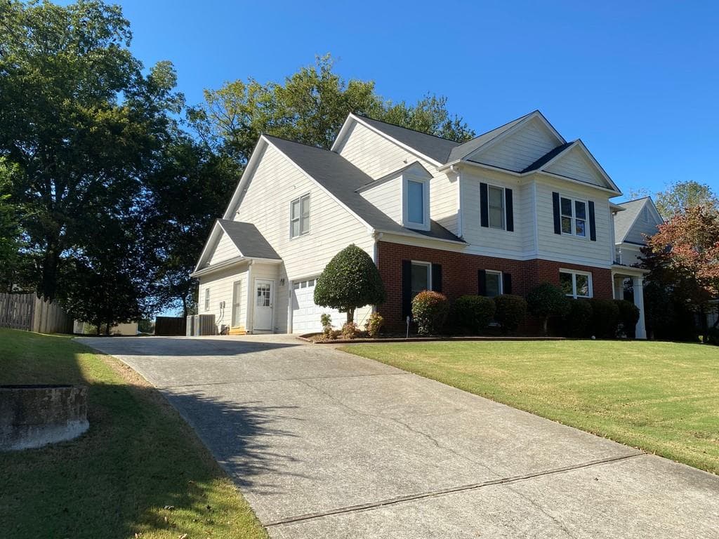4 bedroom, 4 bathroom, 3,107 sq ft single family residence sold at 8518 Spring Breeze Terrace, Suwanee, GA 30024