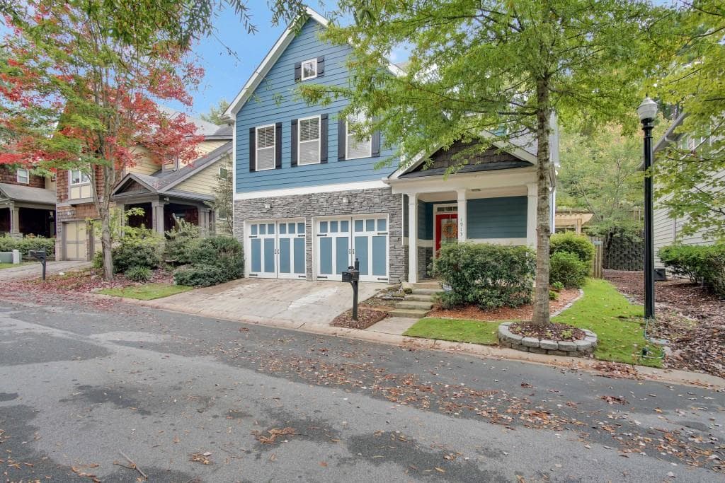 1913 Brantley Walk Lane, Atlanta, GA 30318 — most recent listing photo