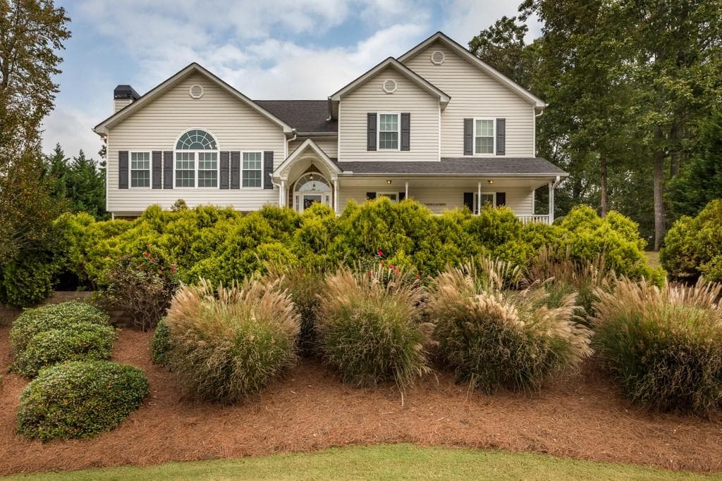 402 Maple Ridge, White, GA 30184 — most recent listing photo