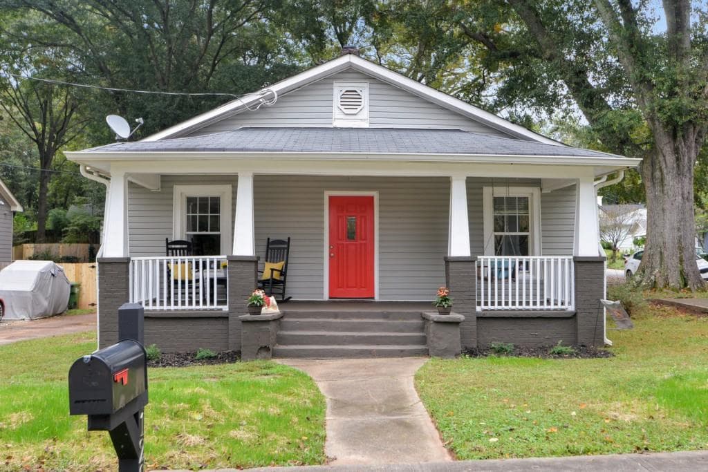 3 bedroom, 2 bathroom, 1,508 sq ft single family residence sold at 1290 Hill Street, Atlanta, GA 30315