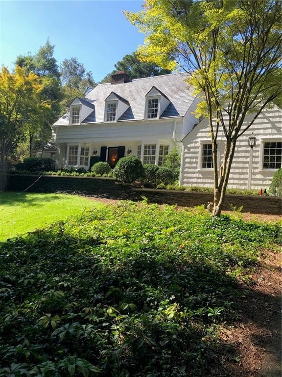 4 bedroom, 3 bathroom, 3,177 sq ft single family residence sold at 2350 Woodward Way, Atlanta, GA 30305