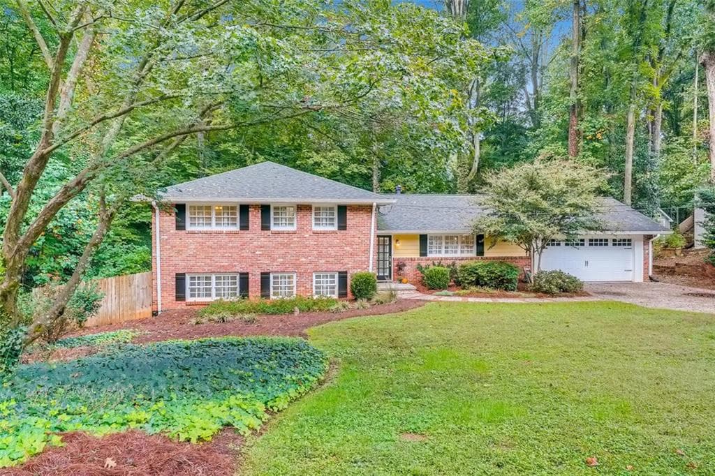 5572 Sherrell Drive, Sandy Springs, GA 30342 — most recent listing photo