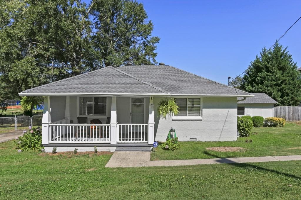 855 Wayland Court, Smyrna, GA 30080 — most recent listing photo