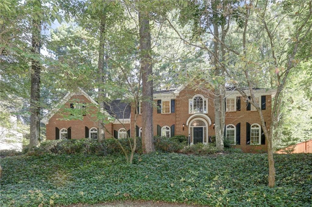 4 bedroom, 4 bathroom, 4,371 sq ft single family residence sold at 1200 Woods Circle, Atlanta, GA 30324