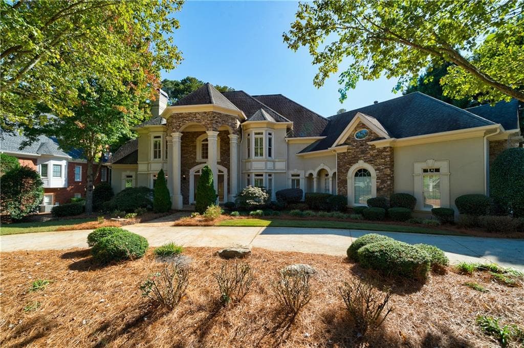 1090 Bay Pointe Crossing, Alpharetta, GA 30005 — most recent listing photo