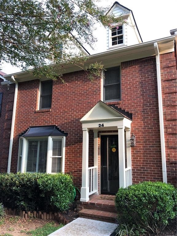 24 Huntington Place Drive, Sandy Springs, GA 30350 — most recent listing photo