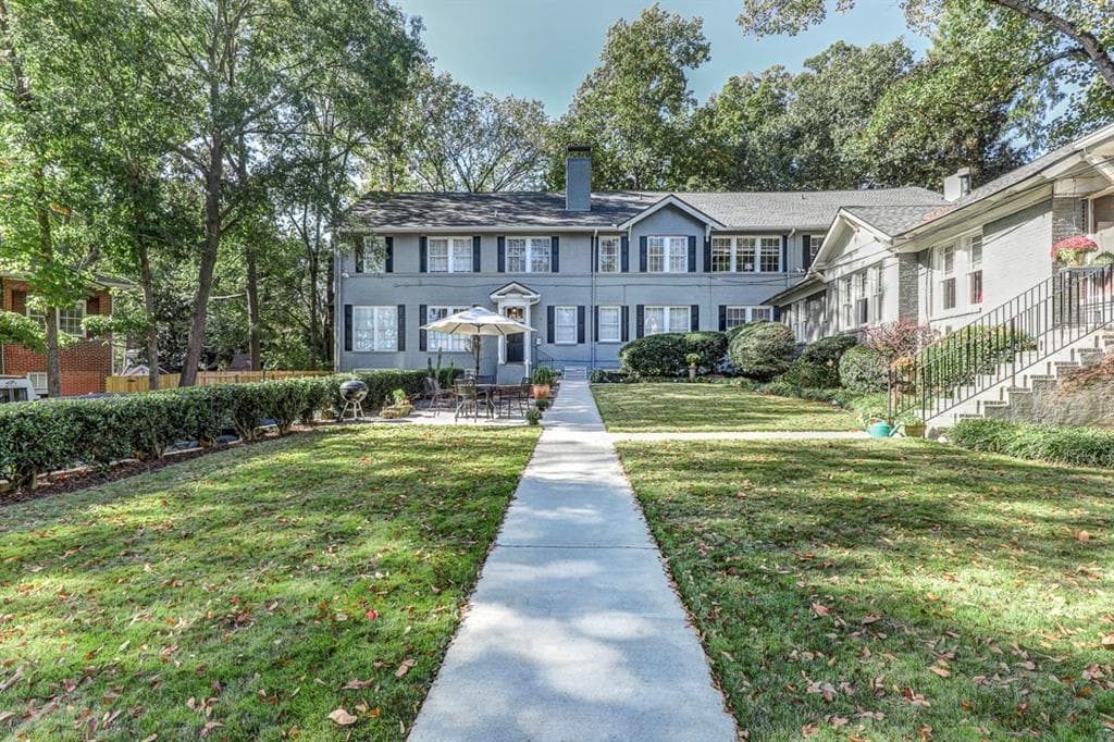 1 bedroom, 1 bathroom, 600 sq ft condominium sold at 1350 N Morningside Drive 12, Atlanta, GA 30306