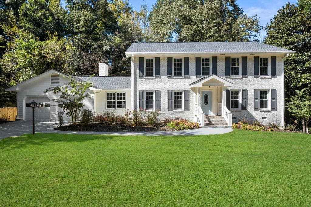 5 bedroom, 4 bathroom, 3,400 sq ft single family residence sold at 2063 Street Deville, Atlanta, GA 30345