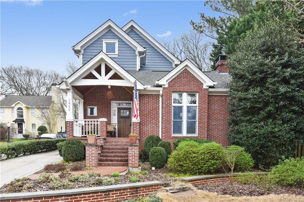4 bedroom, 5 bathroom, 3,500 sq ft single family residence sold at 2459 Appalachee Drive, Brookhaven, GA 30319