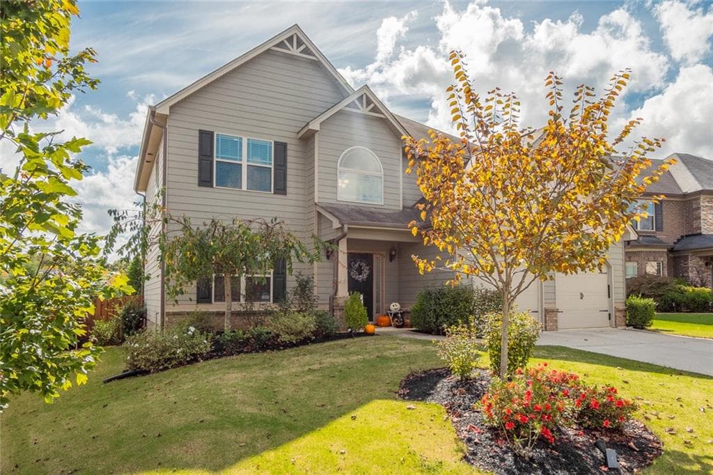 4 bedroom, 3 bathroom, 2,328 sq ft single family residence sold at 1625 Renfroe Run, Cumming, GA 30041