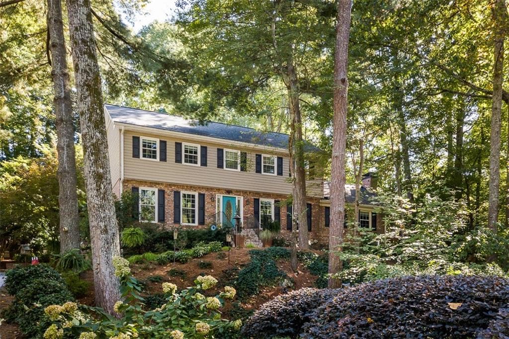 1595 North Springs Drive, Dunwoody, GA 30338 — most recent listing photo