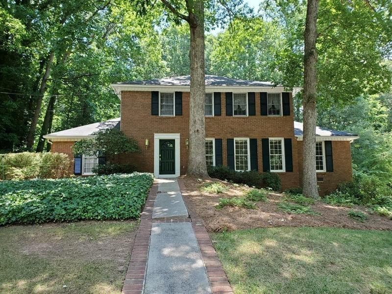 7195 Hunters Branch Drive, Sandy Springs, GA 30328 — most recent listing photo