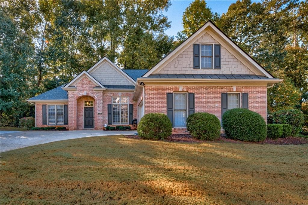 4 bedroom, 2 bathroom, 2,120 sq ft single family residence sold at 105 Peregrine Way, Kennesaw, GA 30144