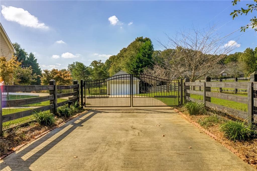 1960 Wilkie Road, Alpharetta, GA 30004 — most recent listing photo