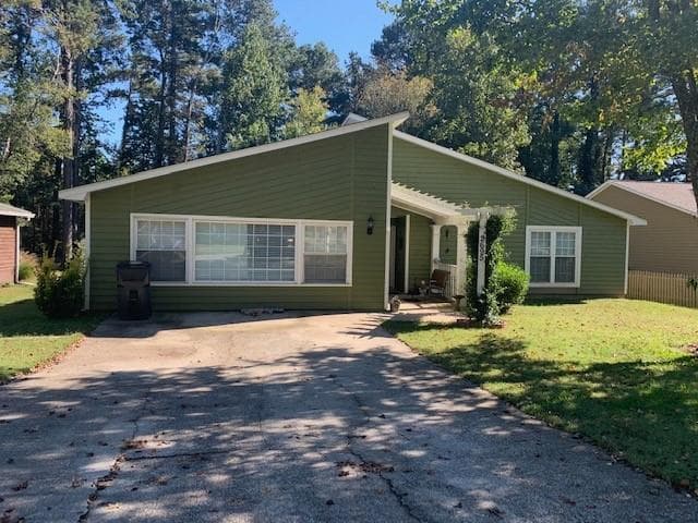 4 bedroom, 2 bathroom single family residence sold at 2695 Trotters Walk Trl 0, Snellville, GA 30078
