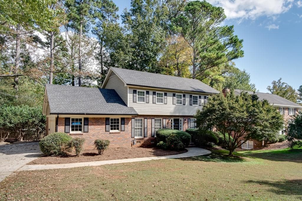 3909 Ashford Dunwoody Road, Brookhaven, GA 30319 — most recent listing photo
