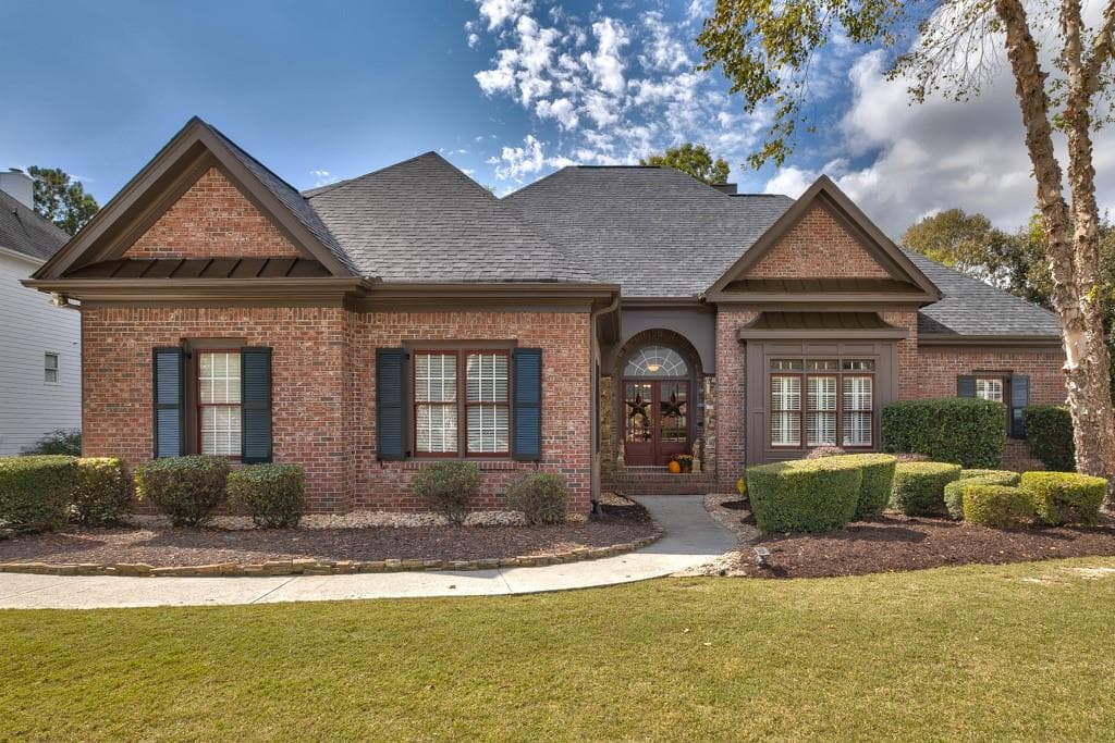 1043 Autumn Blaze Lane, Lawrenceville, GA 30045 — most recent listing photo