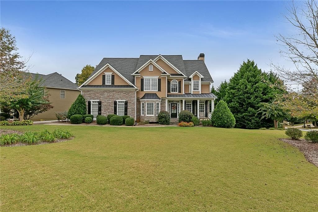 4 bedroom, 3 bathroom, 3,076 sq ft single family residence sold at 500 Lakewood Court, Canton, GA 30114