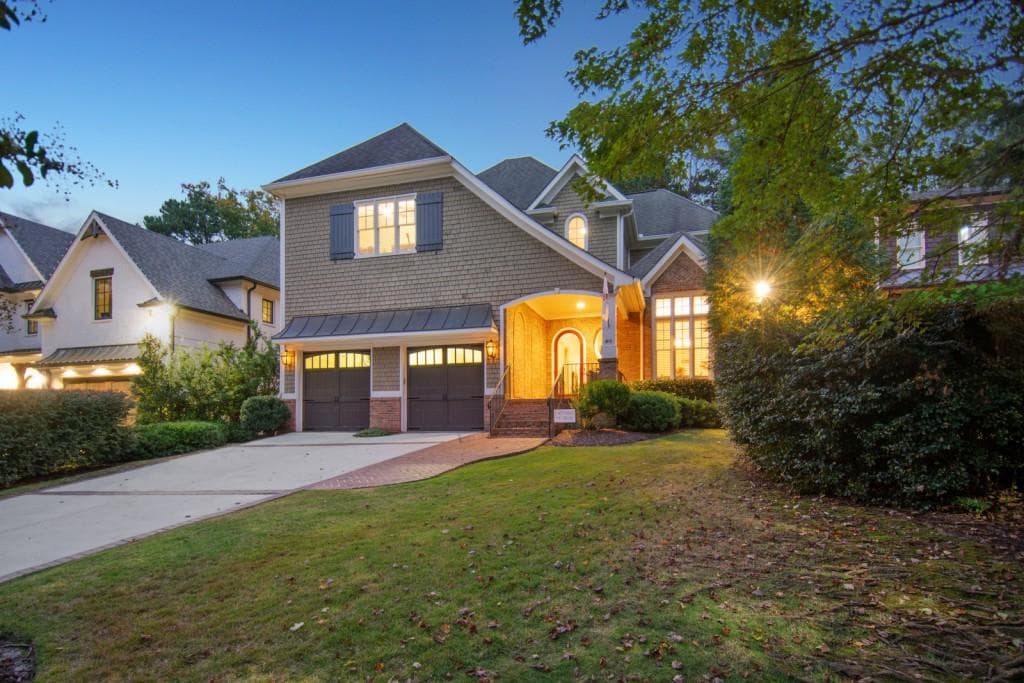 5 bedroom, 4 bathroom, 3,675 sq ft single family residence sold at 410 Golfview Road, Atlanta, GA 30309